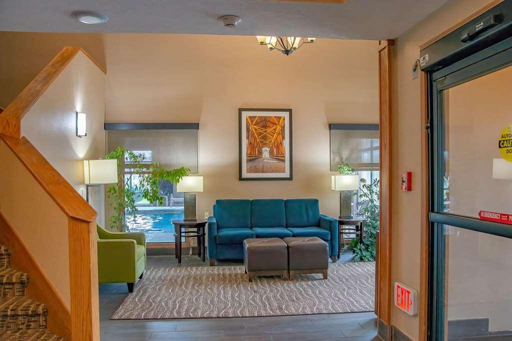 Comfort Inn Huntington Near University מראה פנימי תמונה